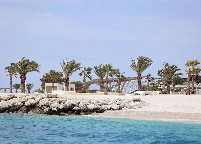 Apartment Seaside Escape *